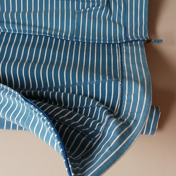 L.L. Bean Ultrasoft Full Zip Striped Jacket Sweatshirt Blue/White Size M - Picture 9 of 13